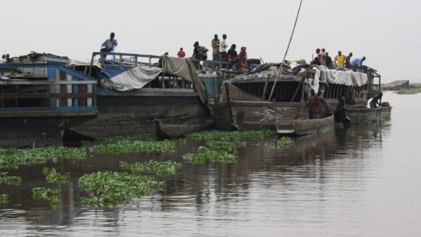 TRAGEDY STRIKES AS BOAT CAPSIZES IN NORTHWEST CONGO 27 DEAD, DOZENS MISSING