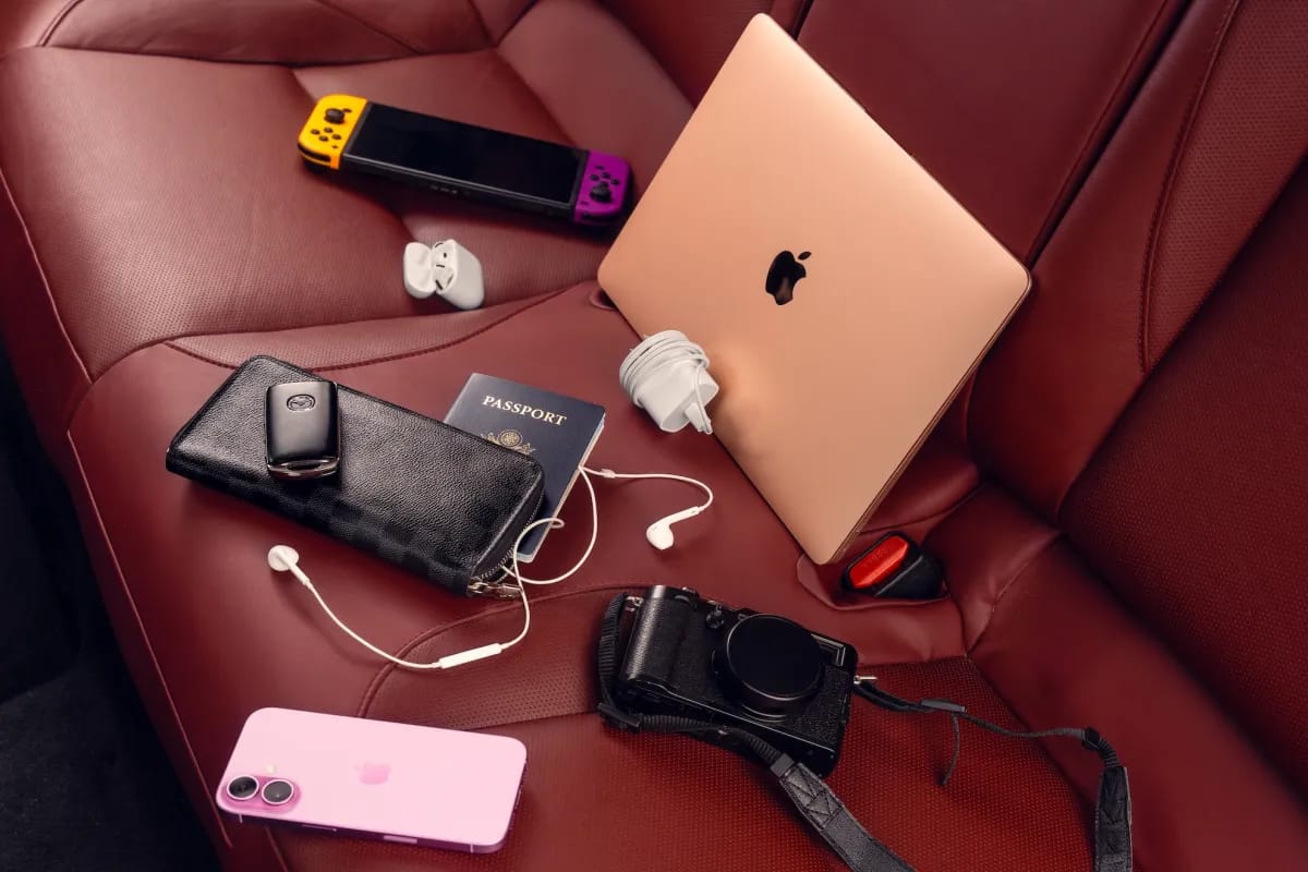 Uber Lost Found Lifestyle Imagery 2